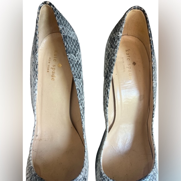 Kate Spade Karolina Heels Pumps Shoes Two Tobe Snakeskin Patent Black White 9.5 - Picture 8 of 8